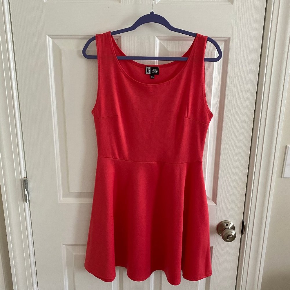 pink sleeveless dress
